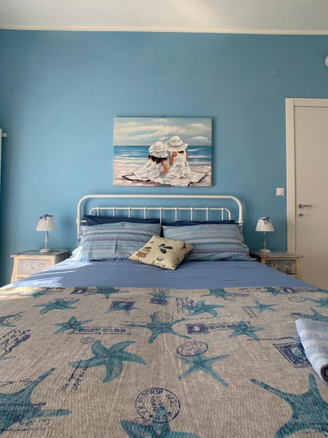 Very Cosy House With Fabulous Sea View! Пьетра-Лигуре Экстерьер фото