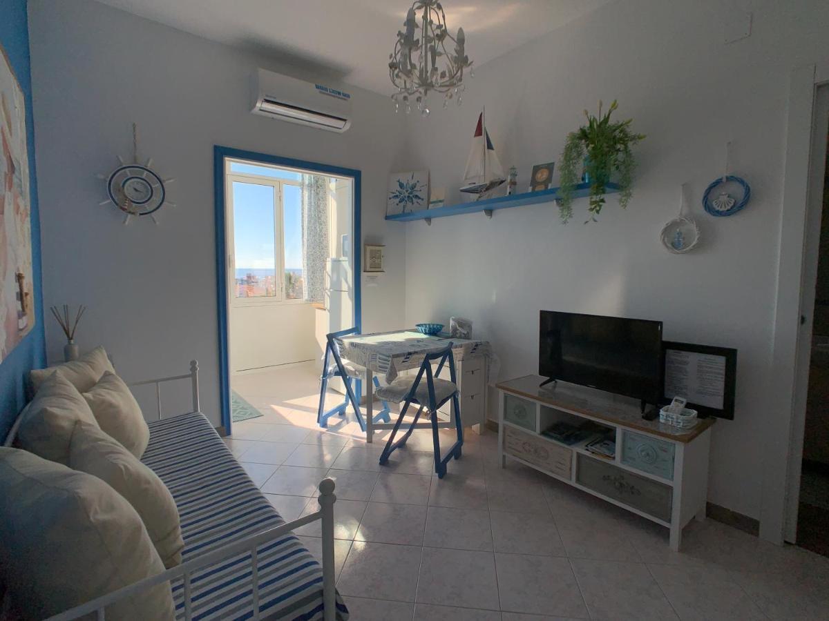Very Cosy House With Fabulous Sea View! Пьетра-Лигуре Экстерьер фото